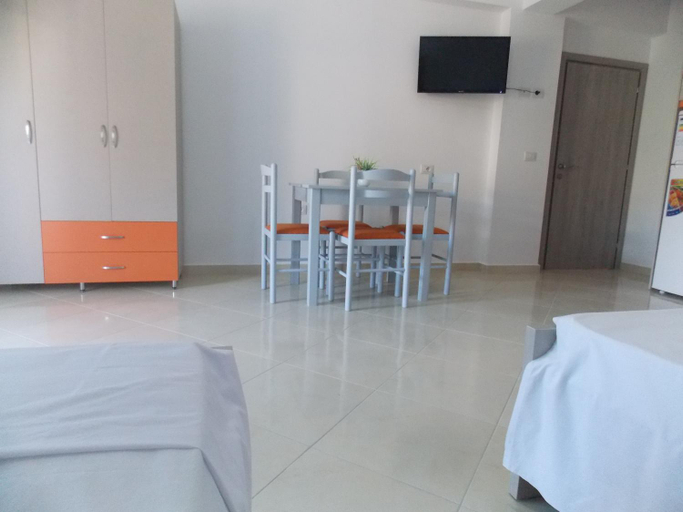 Others 4, Guest house Vila Bega, Sarandës