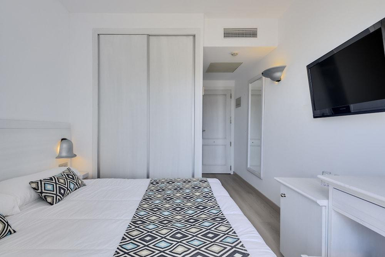 Bedroom 3, Cala Millor Garden, Baleares