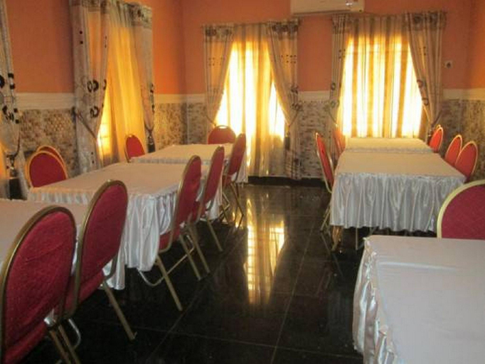 4, Tofana hotels and apartments Life camp, AbujaMun