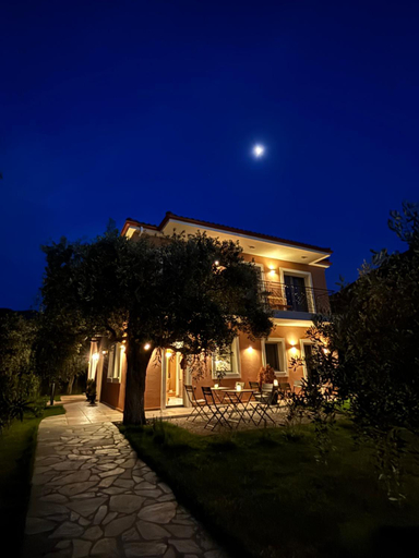 Others 4, Casa Teresi Thassos, East Macedonia and Thrace