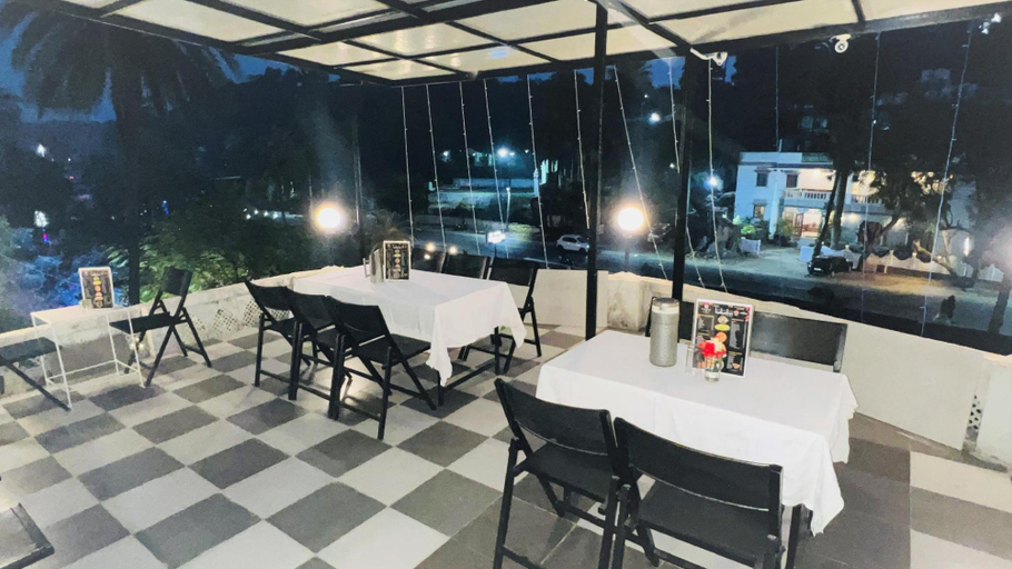 Food & Drinks 2, Hotel Kaka Inn, Sirohi