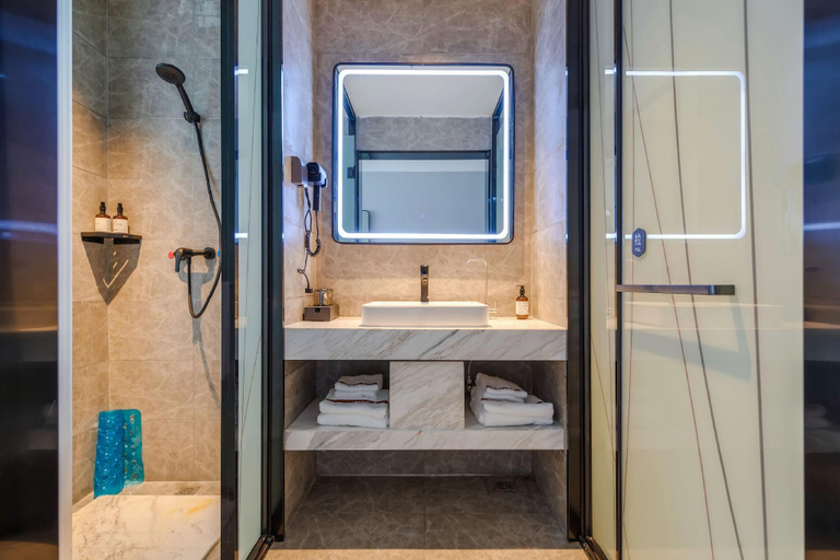 Bathroom 3, Thank Hotel Plus Linyi Jiaxing Fruit Market, Linyi
