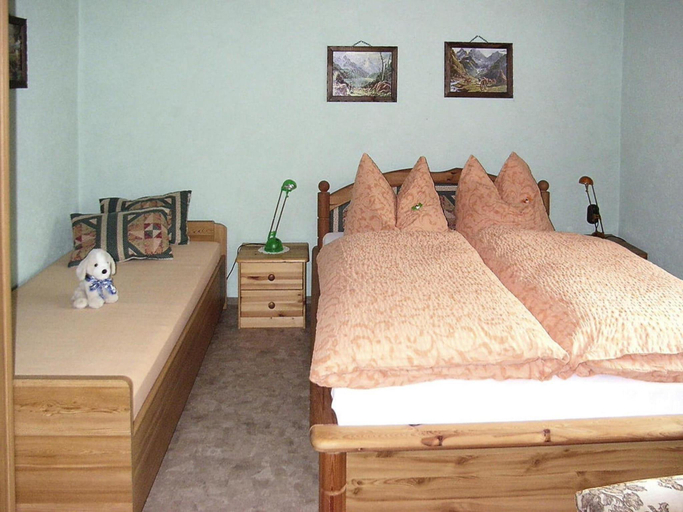 Bedroom 2, Ferienhaus, Jagdshof, Sonneberg