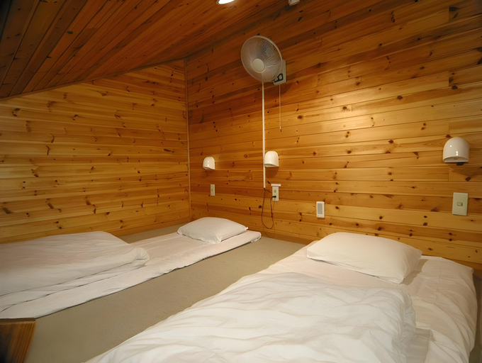 Bedroom 3, Lodge Ullr, Hakuba