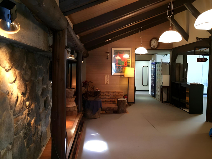 Others 5, Community House Tyrolien, Hakuba