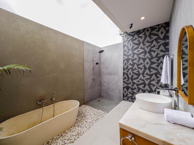 Bathroom 2, Villa Emma Ubud, Gianyar