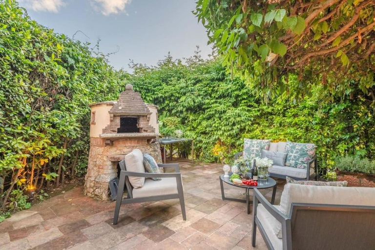 Others 3, La Chiesetta a charming Church converted into Farmhouse with Pool, Lucca