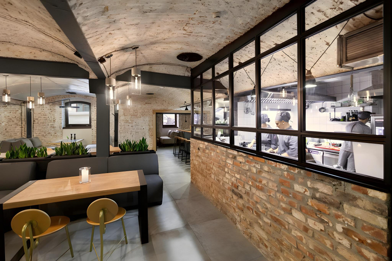 Food & Drinks 5, Ferenc Hotel, L'vivs'ka
