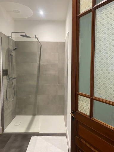 Bathroom 3, Casa Miasto - Chambres d'hotes & Spa, Haute-Garonne