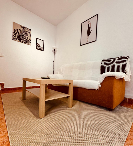 Others 4, Apartamento Ballesteros, Málaga