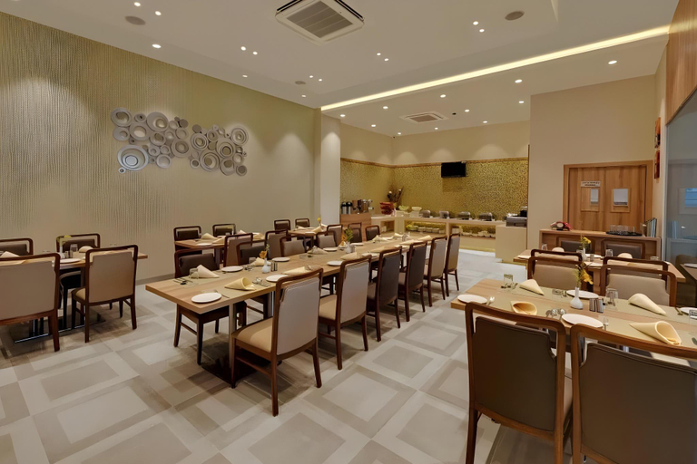 Food & Drinks 5, Click Hotel Junagadh, Junagadh