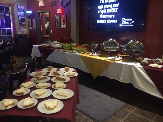 Food & Drinks 3, Dominion Hotel, Haliburton