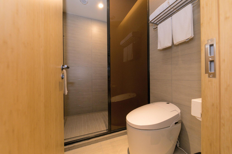 Bathroom 4, Ji Hotel Shaoxing Didang New Town, Shaoxing