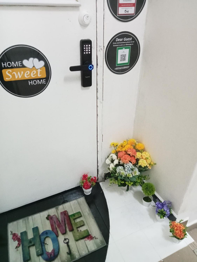 Food & Drinks 4, NONEE GUESTHOUSE, Kuala Lumpur