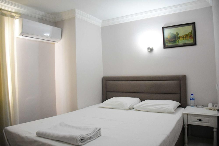 Bedroom 2, Burhaniye Merkez Otel, Burhaniye