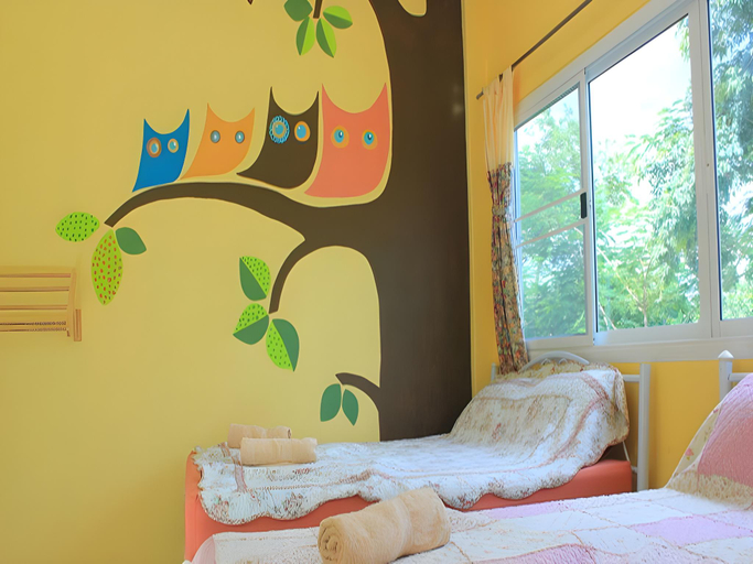 Bedroom 2, Baan Fahsai Resort, Suan Phung