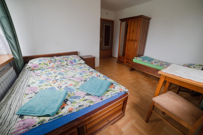 Others 2, Wisniowy Gaj, Limanowa
