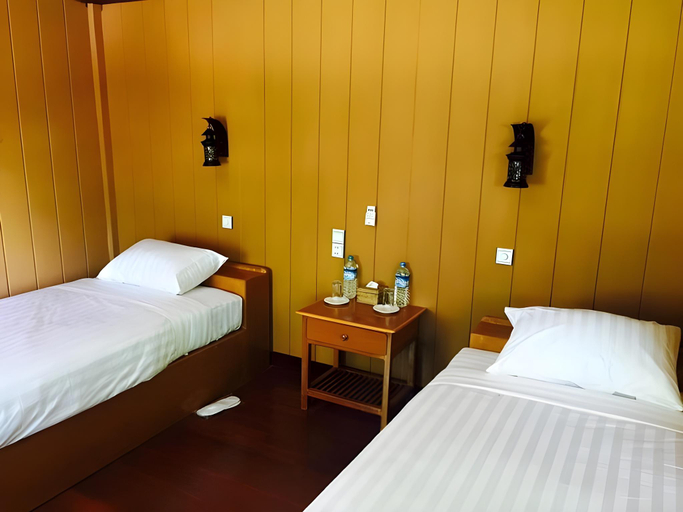 Bedroom 3, Golden Fish Motel Nyaung Shwe, Taunggye