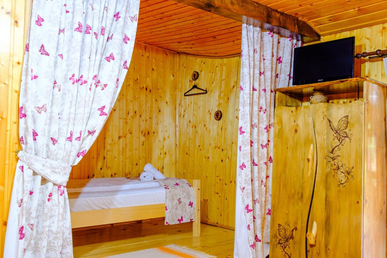 Bedroom 2, Casa Bunicii, Orastioara De Sus