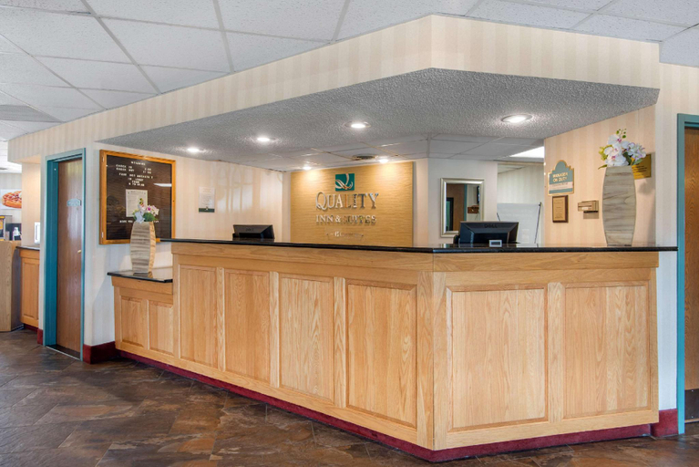 Public Area 2, Quality Inn & Suites Mansfield, Tioga