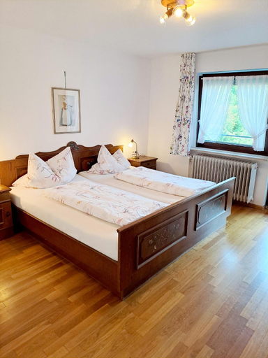 Bedroom, Pension Schlossbergblick, Emmendingen