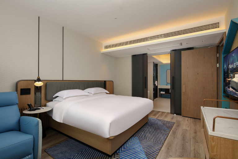 Bedroom 2, Echarm Hotel Yibin Xuzhou Luhu Palace, Yibin