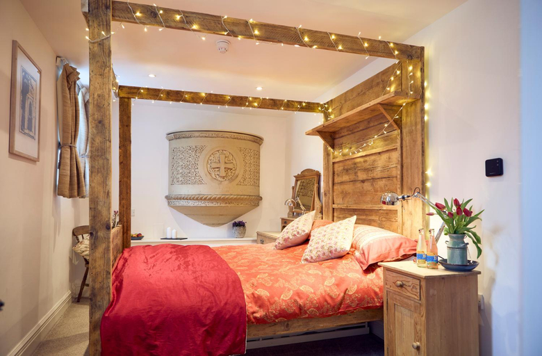 Bedroom 3, Mountain Church, Conwy