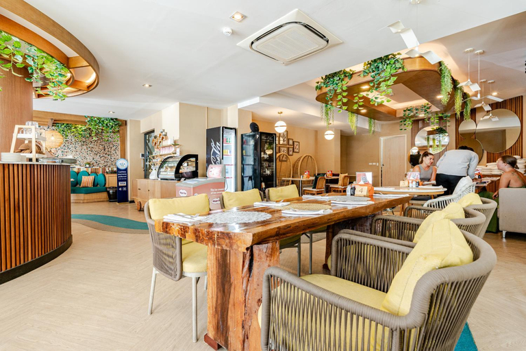 Food & Drinks 5, The Proud Rawai (Studio), Phuket Island