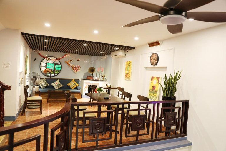 Food & Drinks 5, Trinh Homestay, Hoàn Kiếm