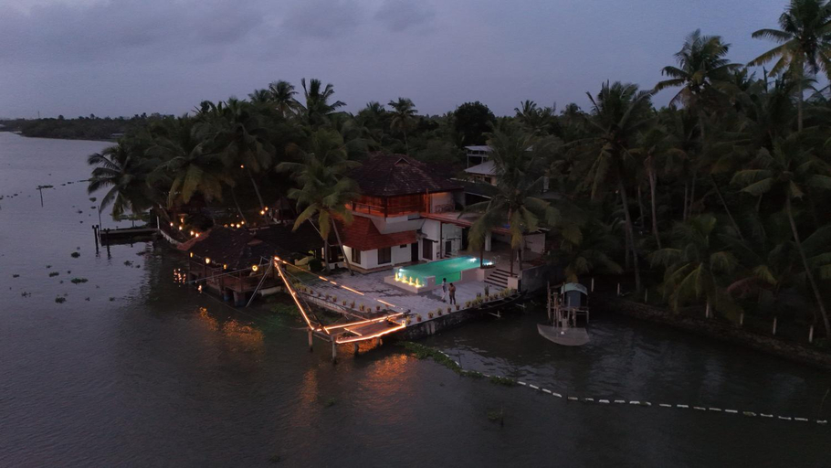 Others 3, Serene Waters, Ernakulam