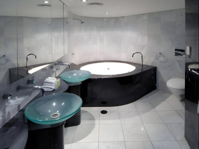 Bathroom 3, Sirocco 504 Apartment, Maroochy - Mooloolaba