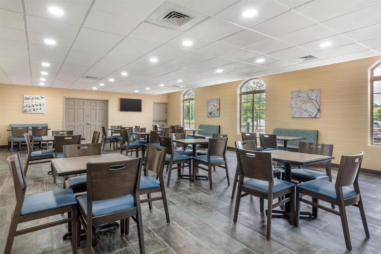 Food & Drinks 5, Best Western Manchester, Hartford