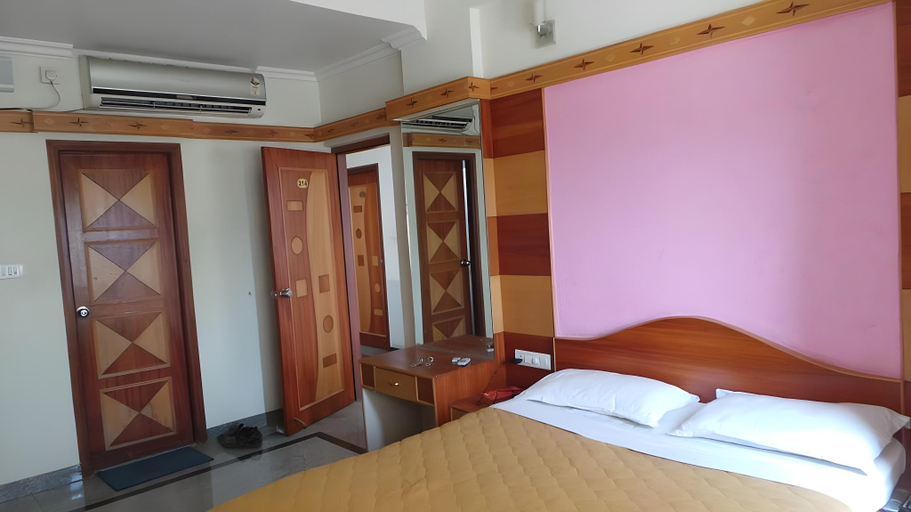 Bedroom, Hotel Rv Tower, Thrissur