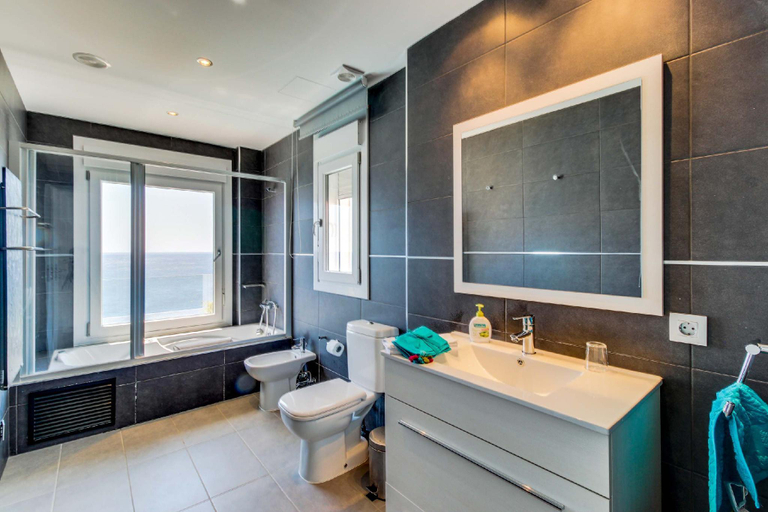 Bathroom 4, Villa Azul, Baleares