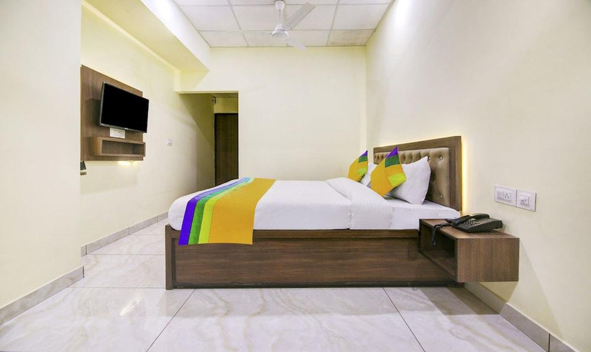 Bedroom 2, Hotel Oasis Inn, Jalandhar