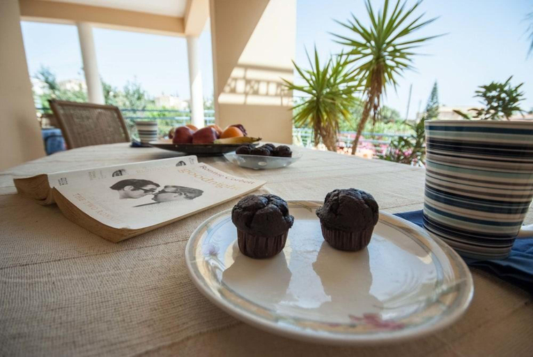 Food & Drinks, CORAL SUN VILLAS