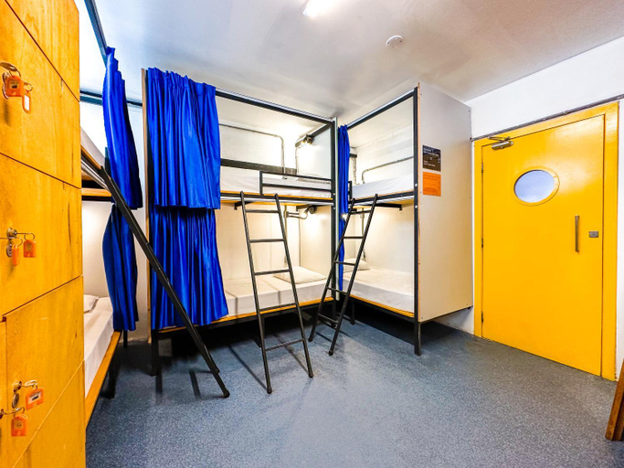 Bedroom 5, Laika Hostel, São Sebastião