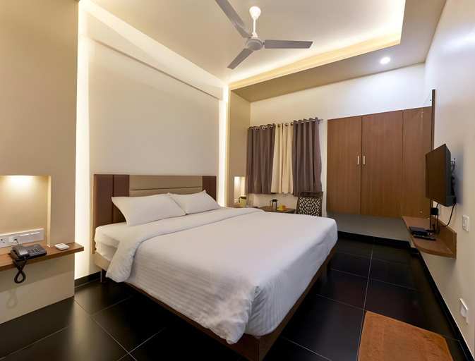 Bedroom, Metro Hotel, Kolhapur