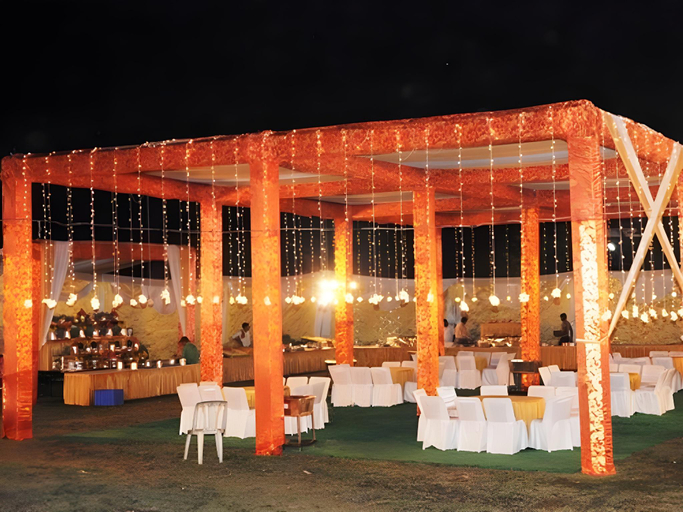 Food & Drinks 3, Pops Hotel and Restaurant, Kangra