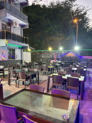 Food & Drinks, Sumgayit apart, Çayeli
