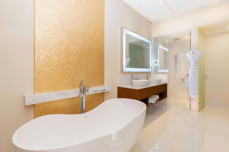 Bathroom 3, Three Bedroom Suite Ocean View- Villa La Valencia, La Paz