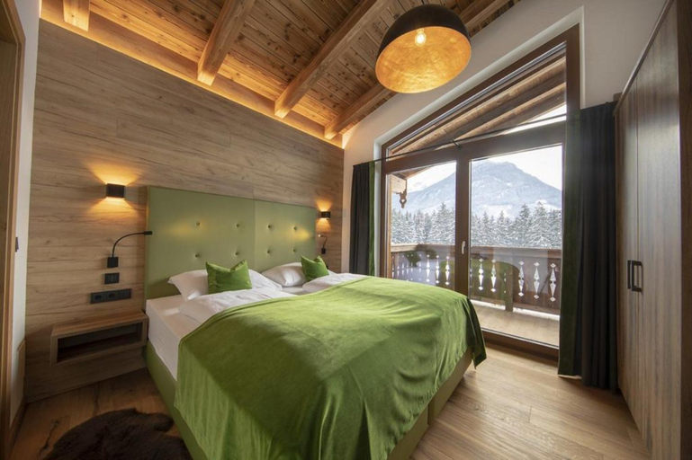 Bedroom 2, Nationalpark Chalet Dreiherrenspitze, Zell am See