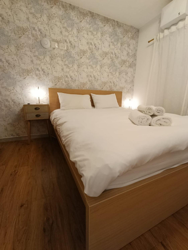 Bedroom 2, Ha Meyasdim 36