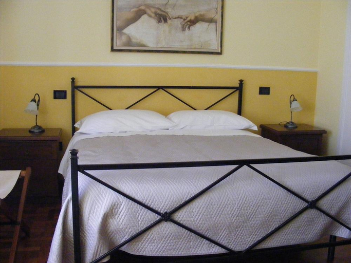 Bedroom 2, B&B L’Antico Borgo, Messina