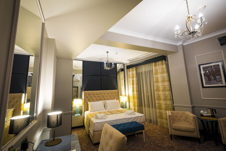 Bedroom 2, Peninsula Boutique Hotel, Constanta