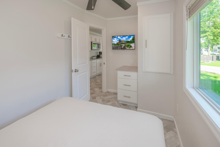 Bedroom, Sun Outdoors Pigeon Forge, Sevier
