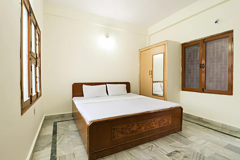 Bedroom 5, Goroomgo Hotel Bhameshwari Haridwar, Dehradun