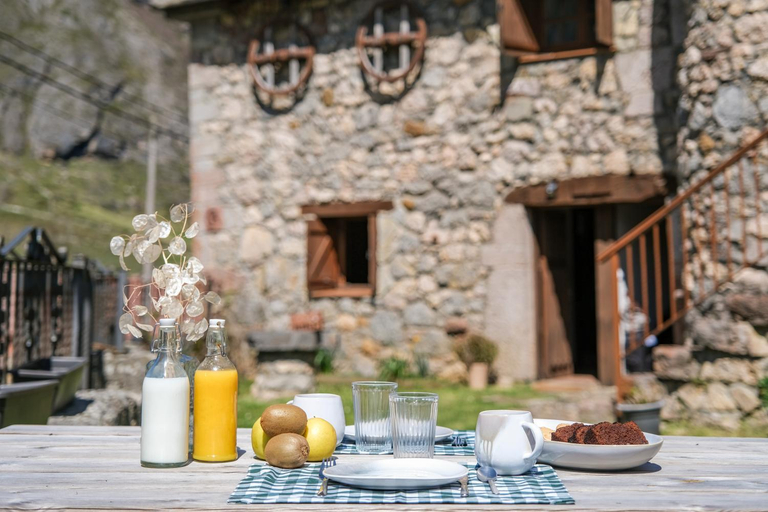 Food & Drinks, Apartamentos Rurales La Laguna Somiedo, Asturias