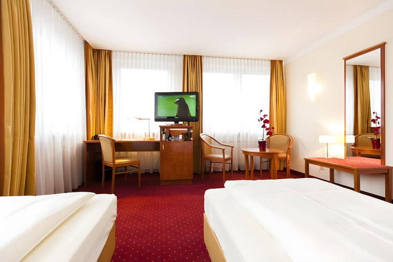 Bedroom 3, Hotel am Berliner Platz, Mettmann