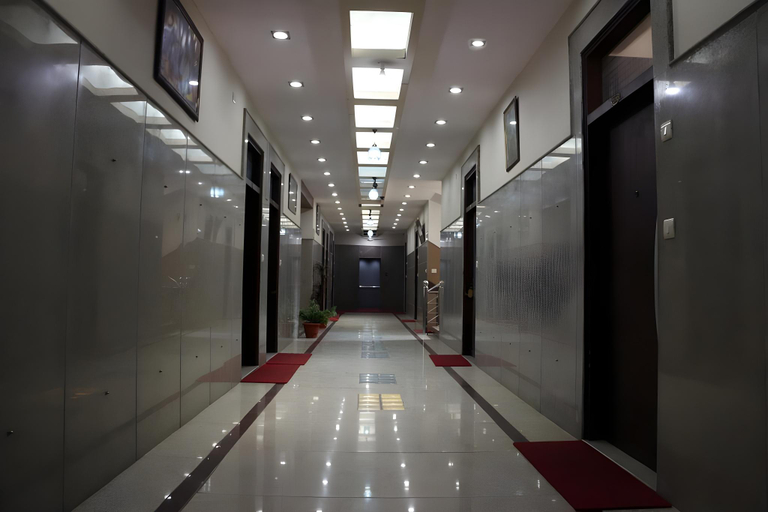Others 2, Hotel Suryodaya, Dehradun